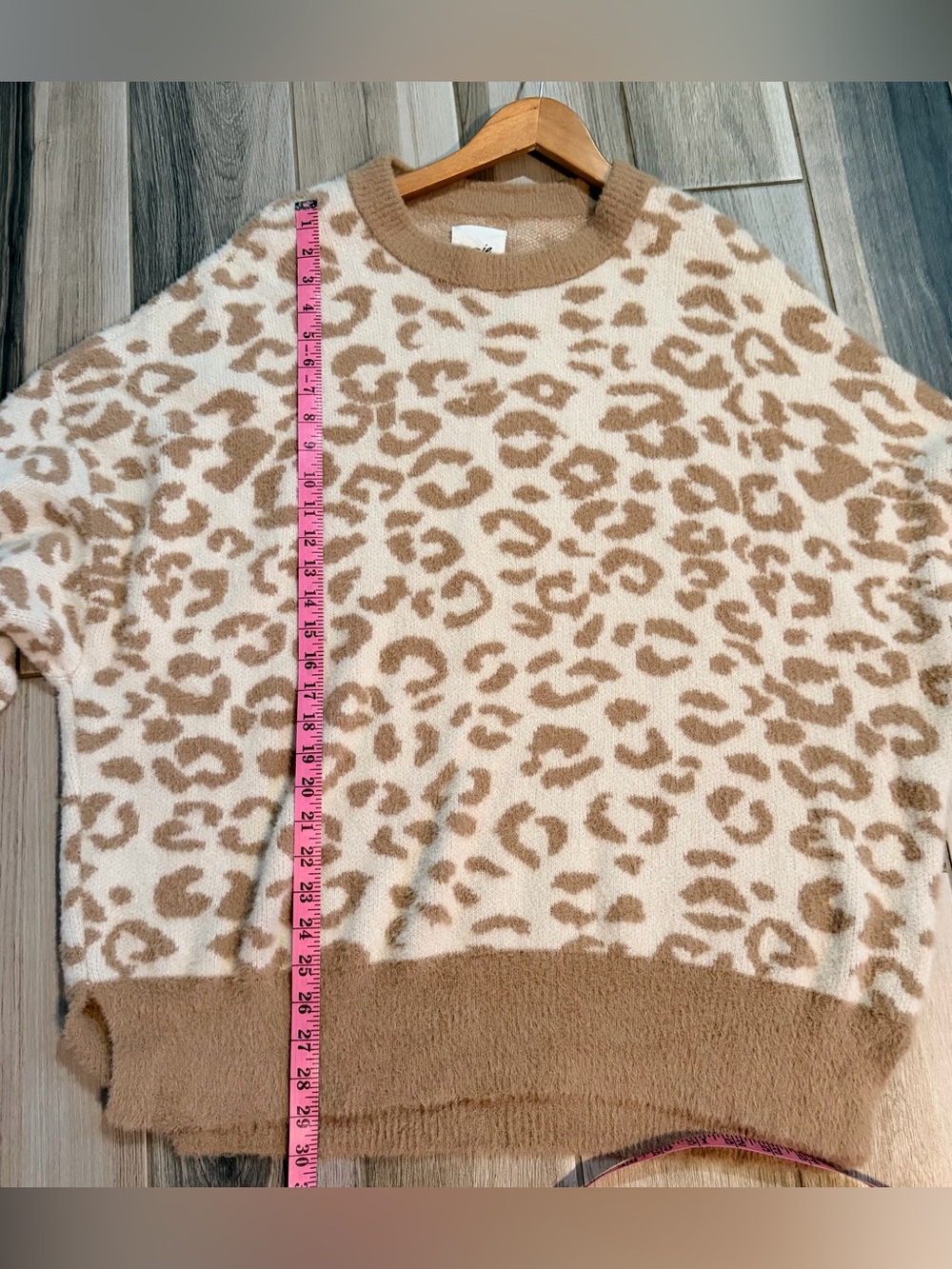 aerie Cream & Tan Leopard-Print Crewneck Sweater - Picture 5 of 13